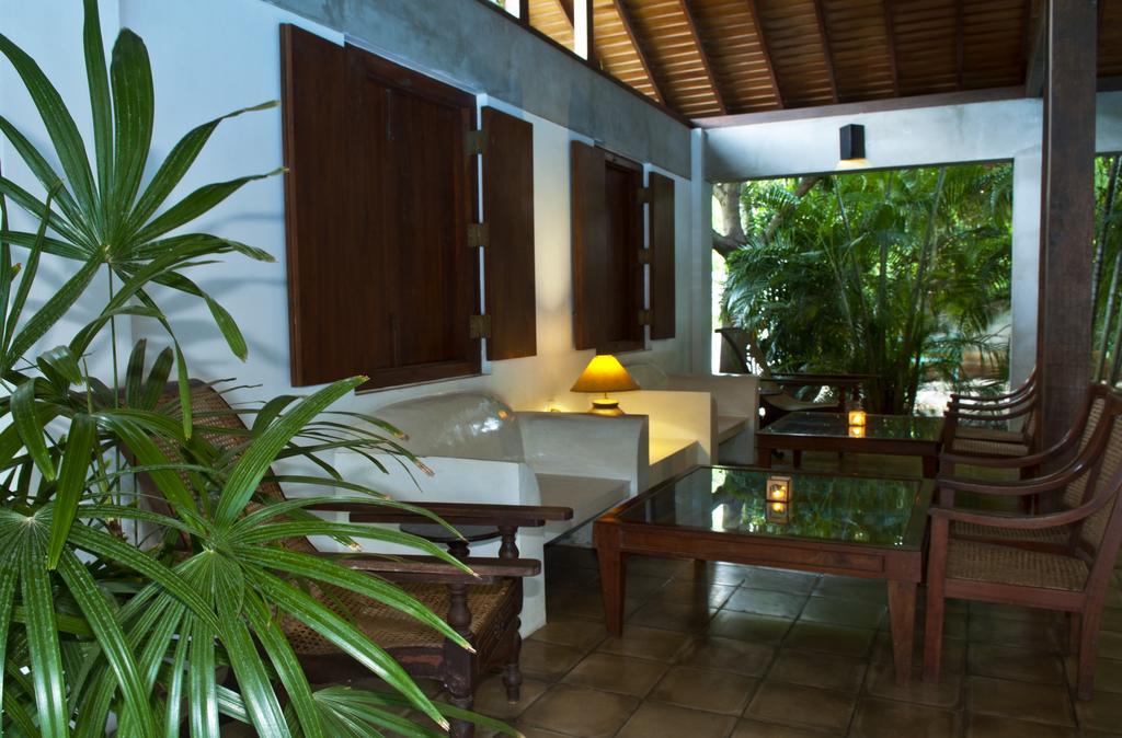 Hotel Sunflower Kataragama Esterno foto