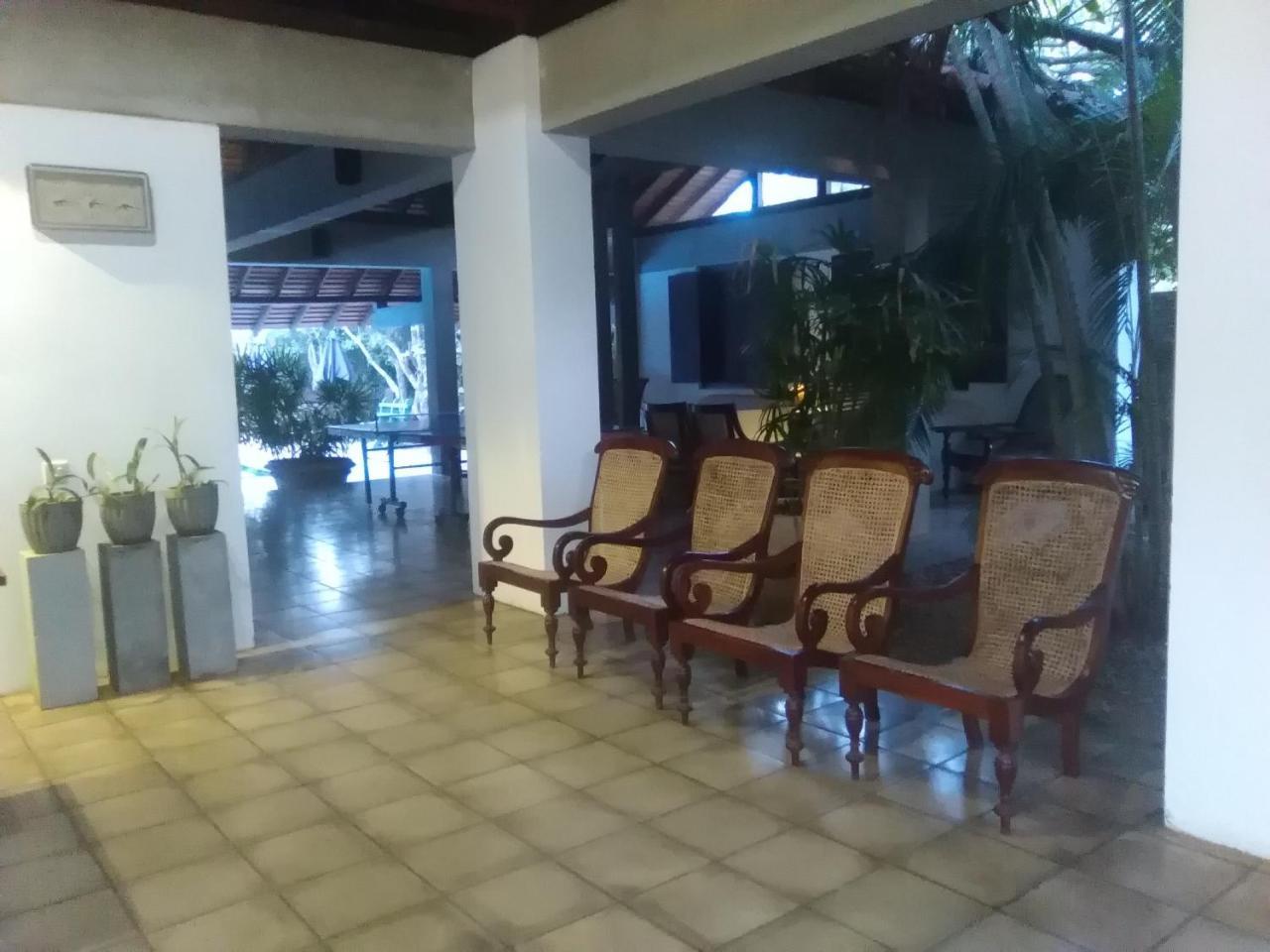 Hotel Sunflower Kataragama Esterno foto